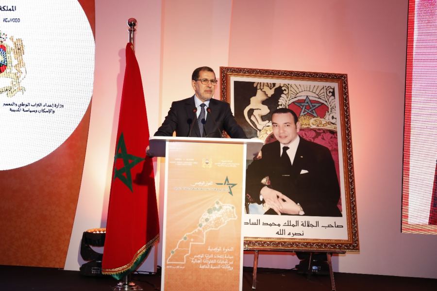 مراسيم عطلت الزيادات في الأجور
