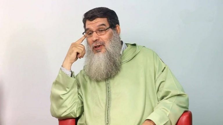 الفزازي يدعو إلى اعتماد سفير المغرب بالقبائل