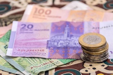 جدل “نقود تيفيناع”.. التجمع الدستوري يطالب بإعادة النقاش