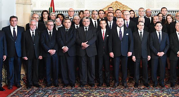 محلل: الحكومة المقبلة ستضم 22 إلى 25 وزيرا