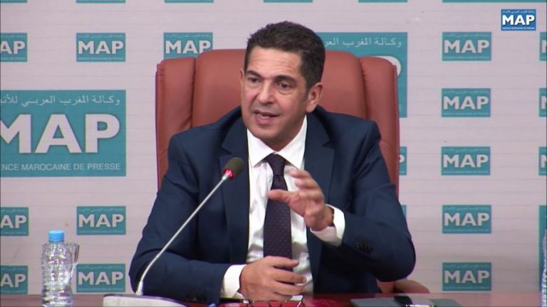 قبيل الحوار مع أمزازي.. المتعاقدون يتهمون مديري المدارس بابتزازهم