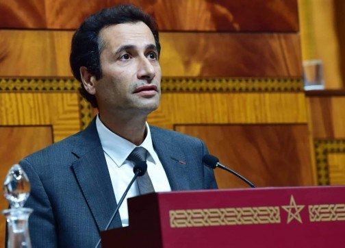 الحكومة تعد بإعادة النظر في الضرائب لإعادة النظر في النفقات الاجتماعية