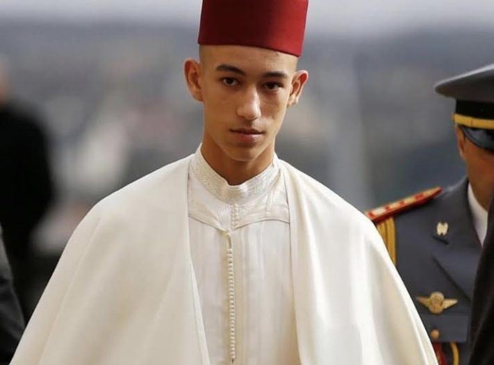 بالصور.. مولاي الحسن الأمير العربي الإفريقي الوحيد ضمن هذه القائمة