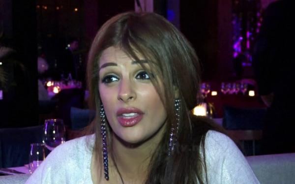 فيديو.. راقصة مغربية تنعت المصلين بـ”الخانزين”