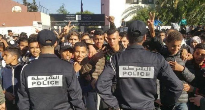 بعد إنزكان.. تلاميذ غشاشون يعتدون على أساتذة في فاس