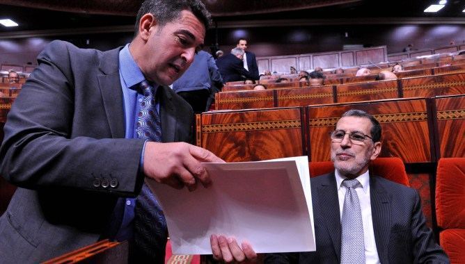 تصريحات الرميد بوجود “تعليمات فوقية” لاتهام “العدل والإحسان” تُغضب أمزازي