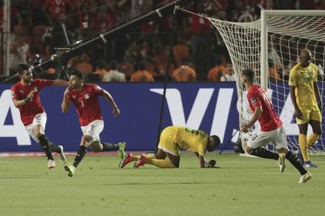 “كان2019”.. منتخب مصر يكتفي بفوز صغير أمام زمبابوي