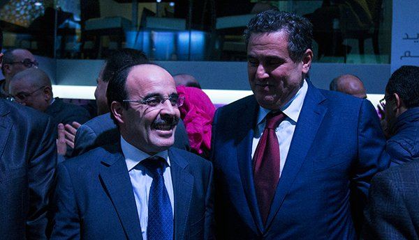 أخنوش يجمع قطع غيار “الجرار”