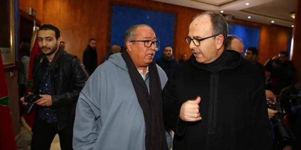 بنشماس يتهكم على أحد قياديي البام ويصفه ب”بوجلابة”