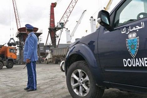 استنفار أمني على الحدود لوقف تهريب العملات