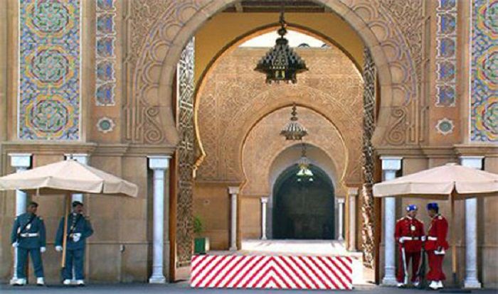 أسبوعية: هكذا رجع “المخزن” إلى بعض التقاليد المرعية في إقامة الملوك والأمراء