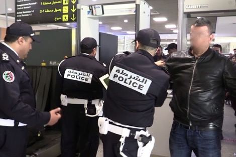 ترحيل ثلاثة محامين إسبان موالين للبوليساريو من المغرب