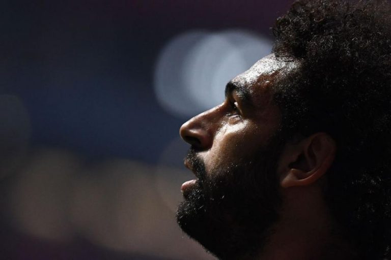 محمد صلاح “تحت الإقامة الجبرية” بمصر (فيديو)