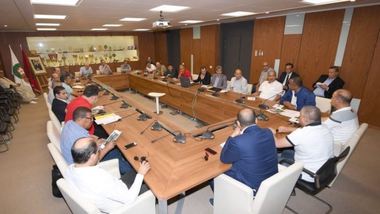 هذا ما قررته الجامعة بعد انسحاب الوداد.. ولقجع: أخطبوط تحكيمي أعرفه جيدا