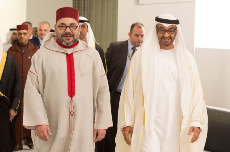 الملك يجري اتصالا هاتفيا بابن زايد