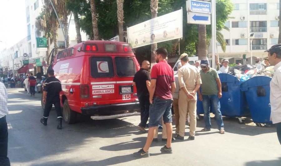 بعد رفض استقبالها بدار الولادة.. سيدة تضع جنينها في سيارة إسعاف