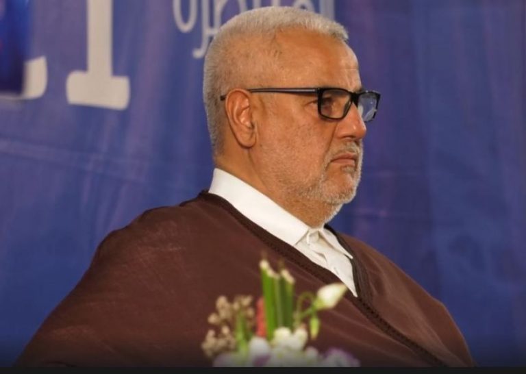 شبيبة “البيجيدي” تبكي بنكيران وتمنع رئيسها من الكلام