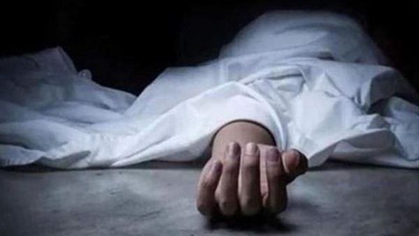 امرأة تعيش مع جثة أمها في المنزل لثلاث سنوات