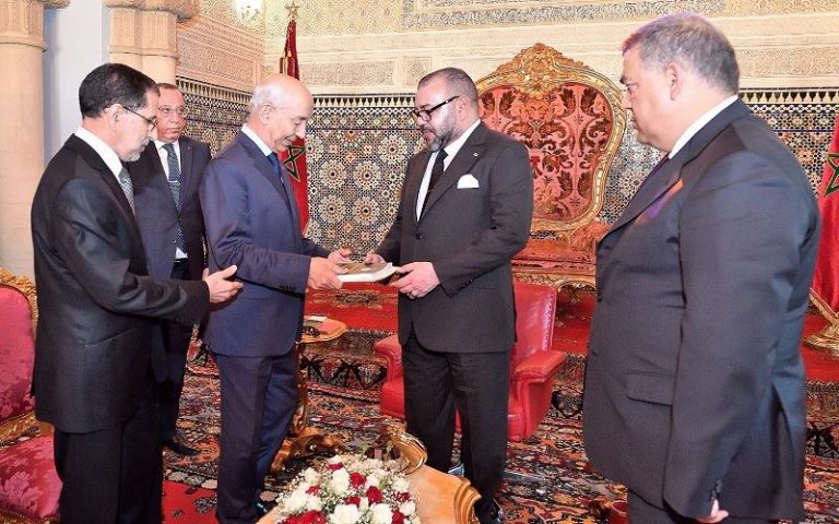 صحيفة أجنبية: المغرب سيعتقل مسؤولين كبارا نهبوا المال العام
