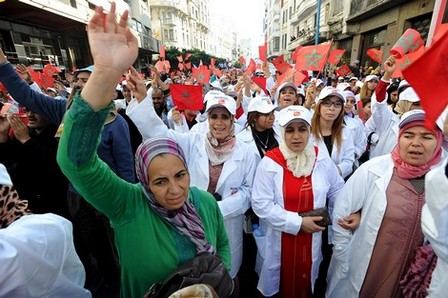 نقابة تعليمية تستقبل الموسم الدراسي بمسيرة وطنية