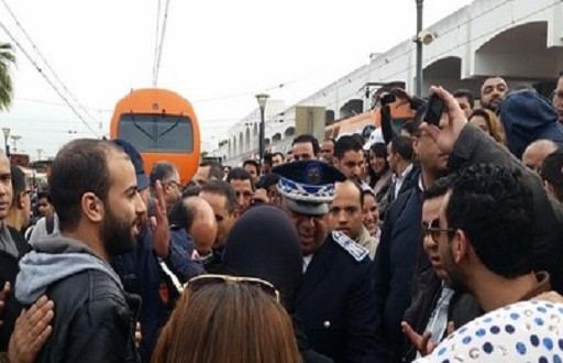 مراكش.. مصادرة هواتف مسافرين احتجوا على تأخر قطار