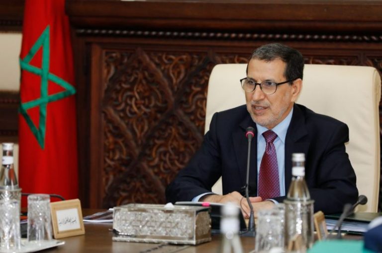 الحكومة تتحدى دعوة الملك إلى مراجعة معايير التعيين في المناصب العليا