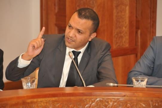 موفيدي: دعم الأحرار لأخنوش بعد تقرير جطو تكريس للمزيد من مص دماء المغاربة
