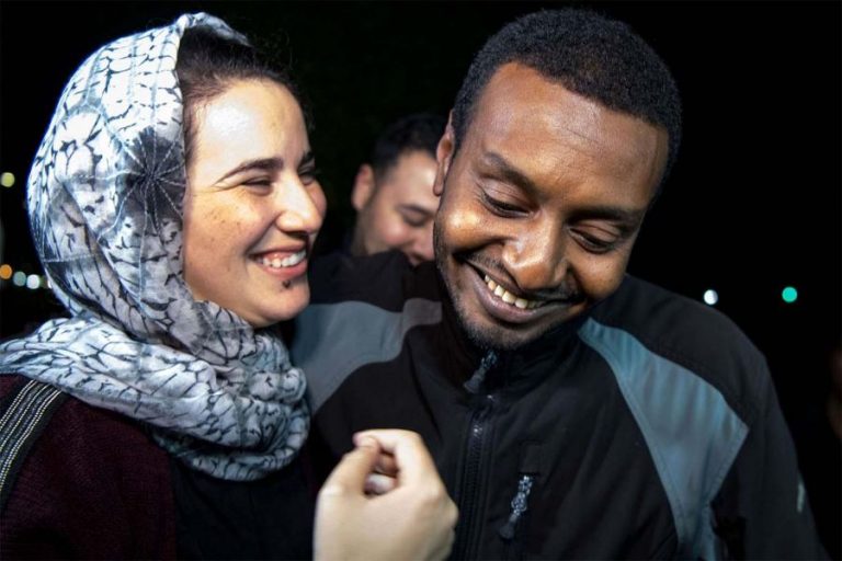 “أمنيستي”: العفو الملكي لن يمحو الظلم الشديد الذي تعرضت له الريسوني ومن معها