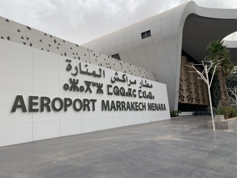 مكتب المطارات ينشر لائحة اللقاحات المقبول دخول المطعمين بها للمغرب