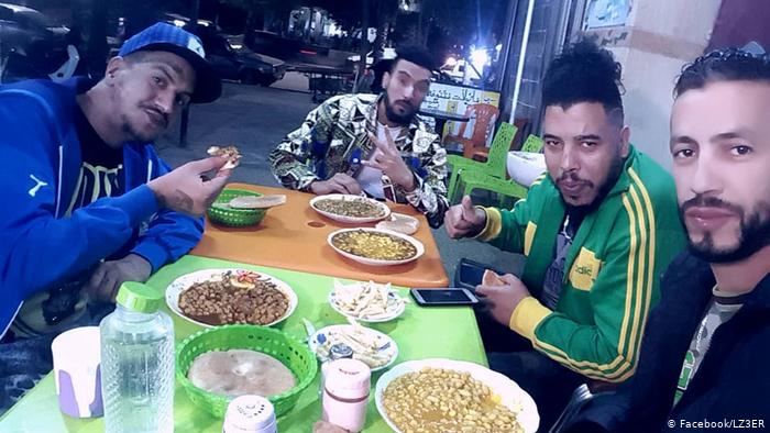 الرميد يرفض حضور صحافيين لقاء له بمجلس المستشارين بسبب “عاش الشعب”