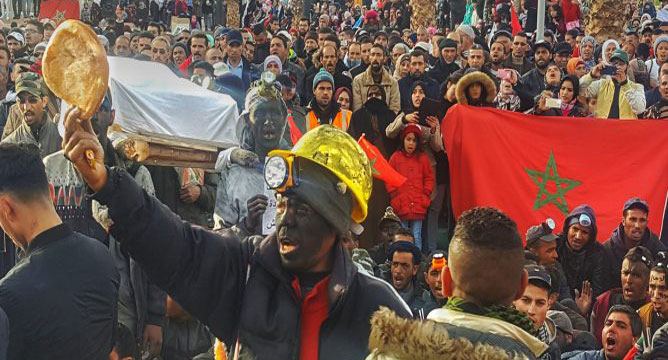معتقلو حراك جرادة يعودون للاعتصام داخل “السندريات “