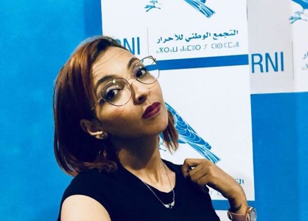 “الأحرار”: أيادي خفية حركت متهمة برلماني بالإبتزاز الجنسي وسنجرها للقضاء