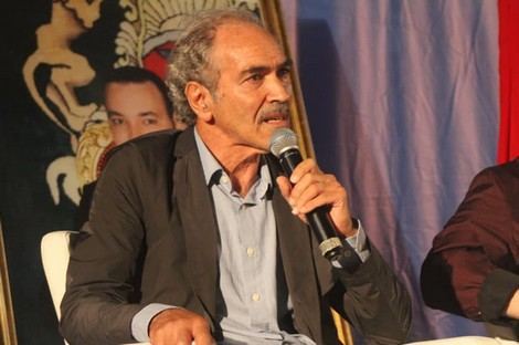 الكتاني: مغاربة يسحبون أموالهم من البنوك خوفا من الضرائب