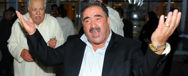 اللبار “يكشكش” بعد منعه من تقديم هدايا لملكة إسبانيا