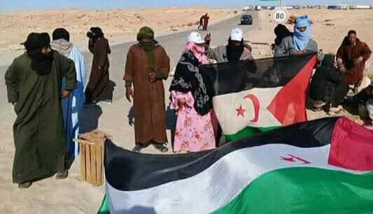 خطير.. مليشيات البوليساريو تجرد مشاركا برالي “افريقيا”من ملابسه (فيديو)