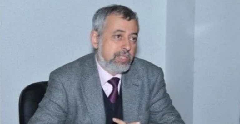بسبب العدل والإحسان.. الخارجية تُعيد قيادي “البيجيدي” والسفير بماليزيا إلى المغرب بدون مهام
