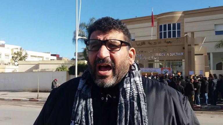 بعد تراجع نقابات..دحمان: سنشارك في إحتجاجات “المتعاقدين”