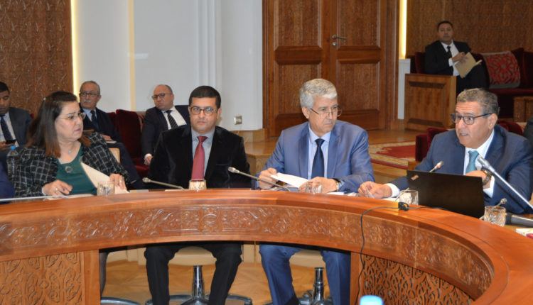 أخنوش يعرض حلوله أمام البرلمانيين لإنقاذ الفلاحين من الجفاف