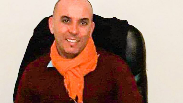 حسايني: أرباب المقاهي مهددون بالسجن والإفلاس (حوار)
