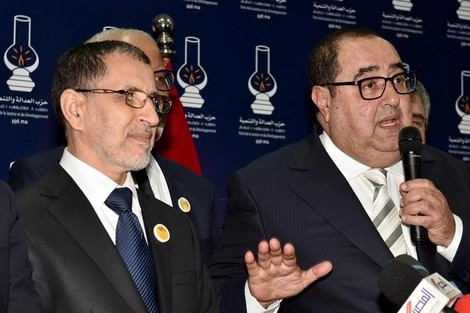 برلمانية بيجيدية تقصف الاتحاد الاشتراكي بسبب “قانون تكميم الأفواه”