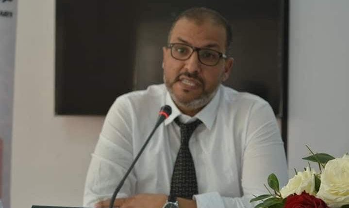 بوفريوى: اقتراض الحكومة خارجيا يرهن السيادة الوطنية