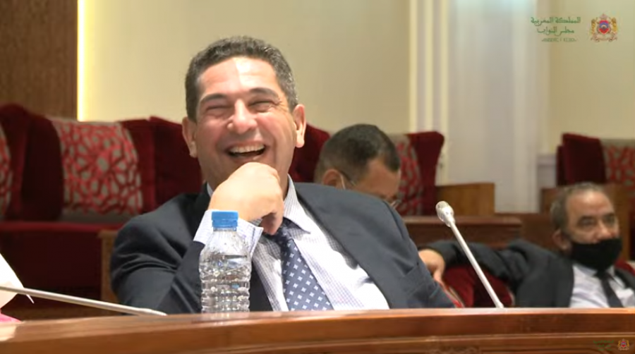 مشروع قانون يلزم الأساتذة بالتعليم عن بعد ويفرض عليهم مهام جديدة