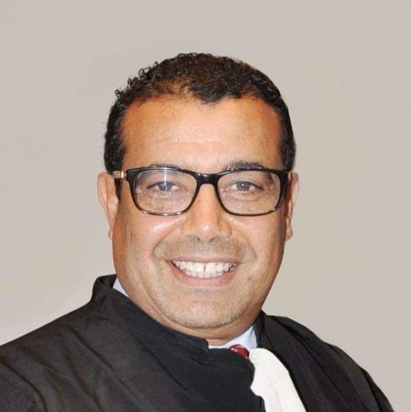 جميلة و الوزير !