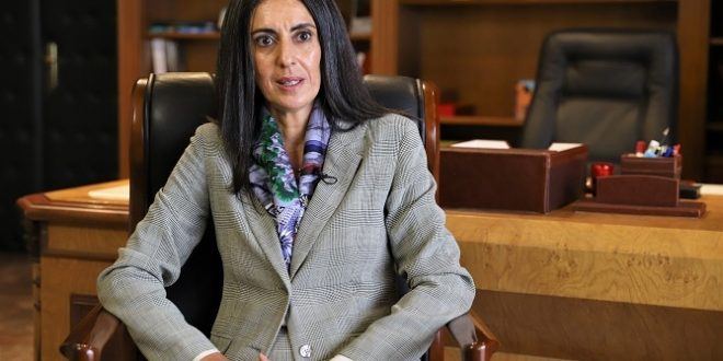أين أنت يا وزارة السياحة؟ إن قطاعك يختنق ومهنيوه يتشردون