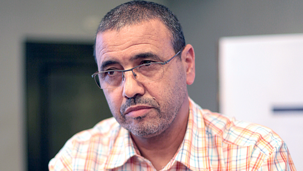 أفتاتي: يجب مساهمة الشركات الكبرى وأصحاب الأجور العالية في إنعاش الاقتصاد