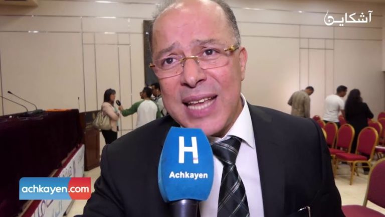 عفاف برناني تصف كروط بــ”محامي الشيطان” وهو يرد