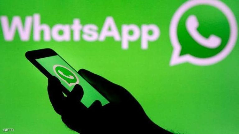 خبير يكشف أسباب الهجرة الجماعية من تطبيق واتساب وحقيقة انتهاكه للخصوصية