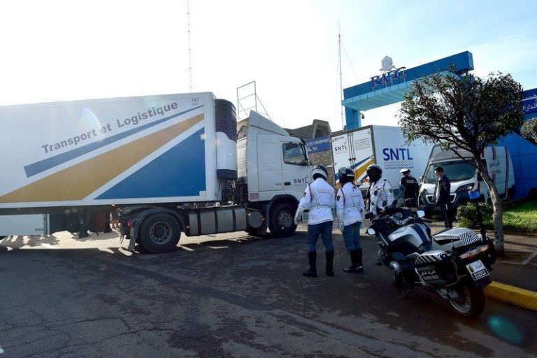 وصول شحنة كبيرة من لقاح كورونا إلى المغرب