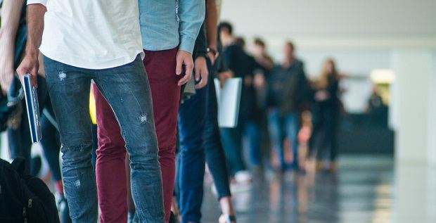 انخفاض مهول في معدل الأشخاص النشيطين بالمغرب (تقرير)