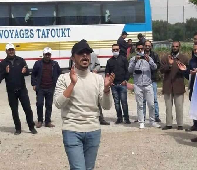 النيابة العامة تستدعي أستاذا متعاقدا آخر بالشرق